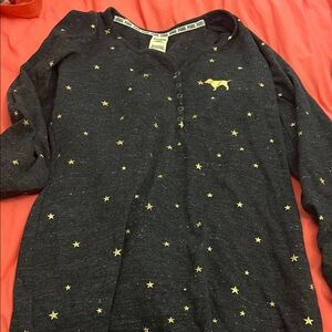Black Long Sleeve sleep Shirt with Gold Stars